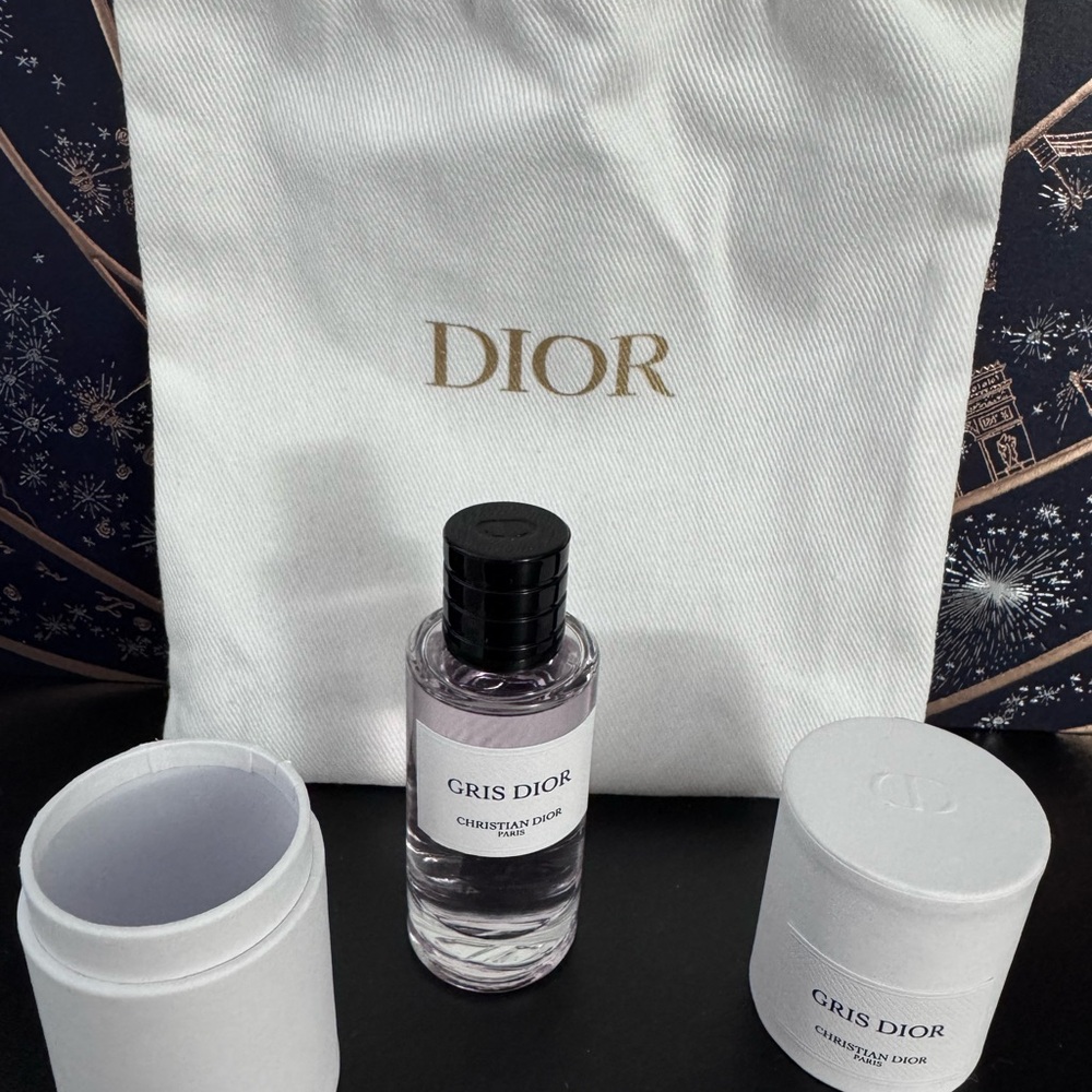 Christian Dior Gris Dior Perfume (bag not included)